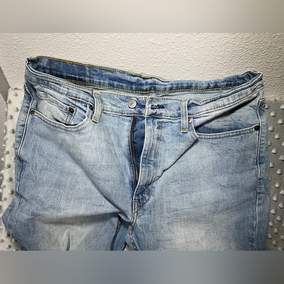 Levi’s Men’s 514 Straight Leg Stretch Jeans 36 x 30 Lightwash Denim EUC - Picture 7 of 7